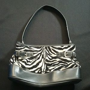 Tommy Hilfiger bag zebra